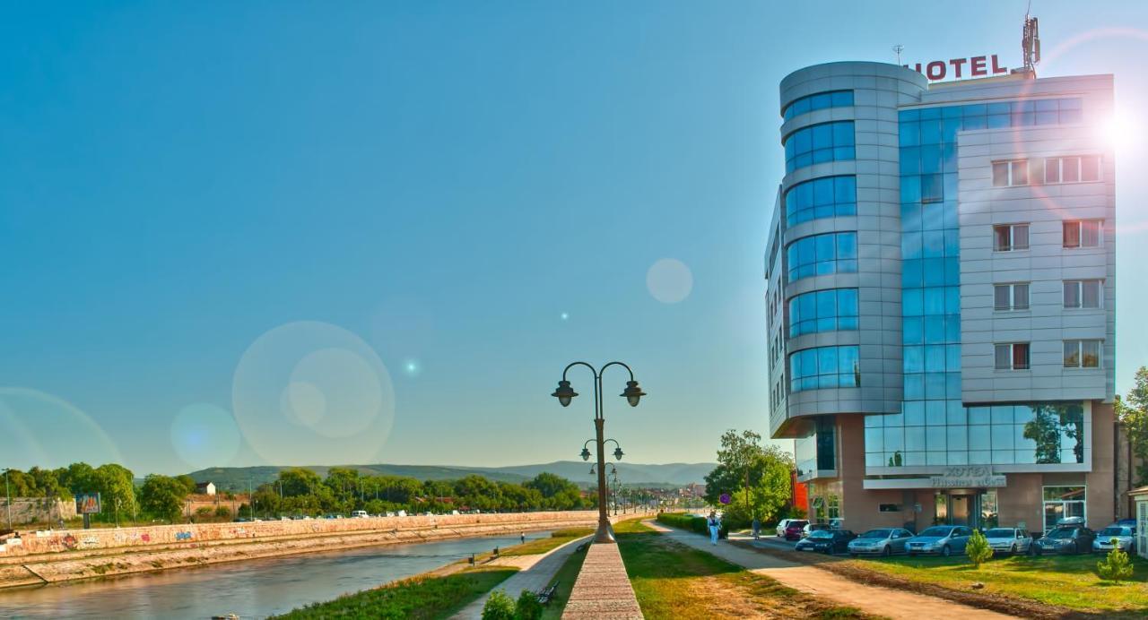 Hotel Niski Cvet Екстер'єр фото